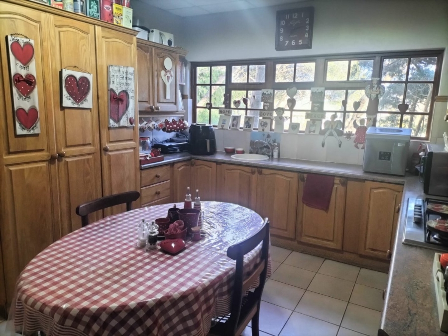 4 Bedroom Property for Sale in Universitas Free State
